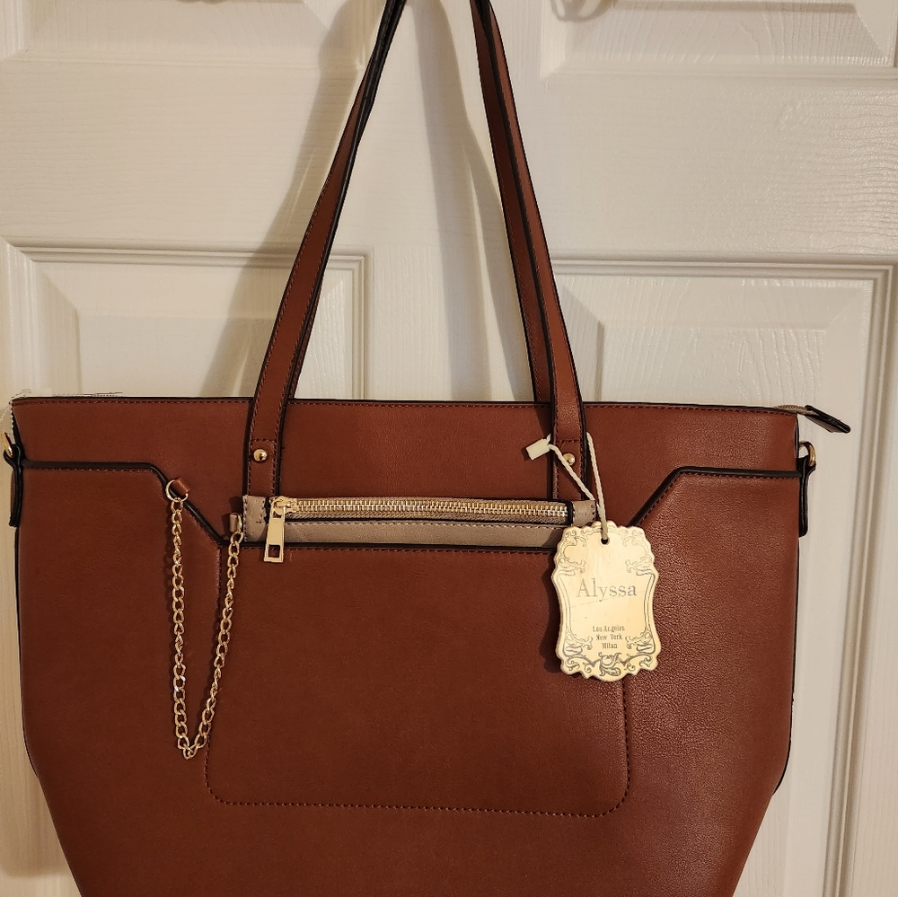 🔴SOLD🔴 Cognac Brown Vegan Leather Tote Bag - NWT